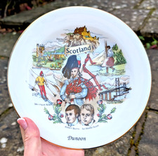 Vtg Dunoon Argyll Bute Scotland Bagpipes Aviemore Caber Balmoral Plate Hanger