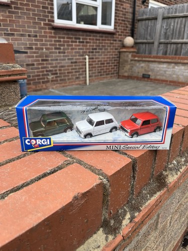 Corgi toys mini special - toys,