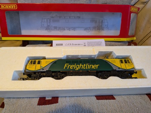 Hornby r3058 class - oo, 86