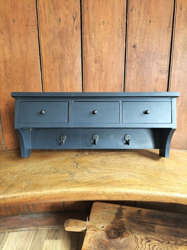Vintage painted wall - vintage, hanging