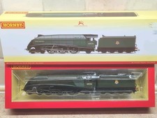 Boxed Hornby R3522 BR Class A4