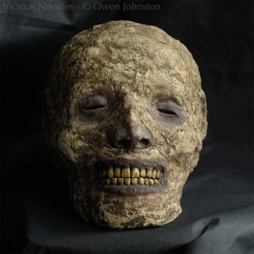 Replica mummified head mummy - mummified,