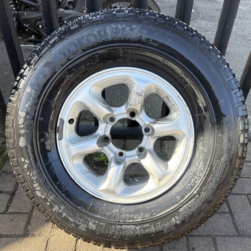Alloy wheel with - with, /