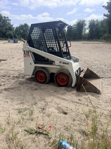 Bobcat skid steer - bobcat,