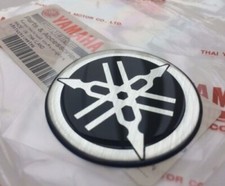 1 x 45mm YAMAHA TUNING FORK BLACK/SILVER GEL DECAL STICKER BADGE LOGO *UK STOCK*