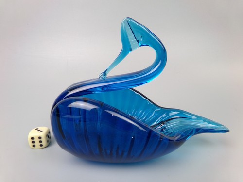 Vintage blue glass swan - vintage,