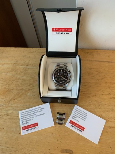 Victorinox classic chronograph - victorinox,