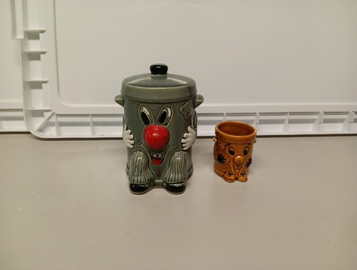 Vintage 1980 dusty bin - vintage,