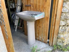 Armitage Shanks, Royalex 560mm basin and pedestal in Sable