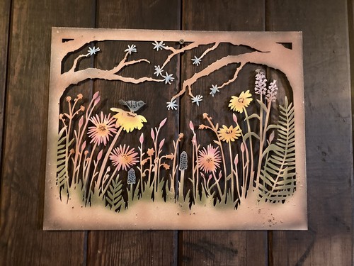 Coloured metal meadow bird - meadow,