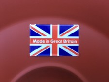 TRIUMPH ROADSTER NEW BRITISH CHROME HUB CAPS AND ALLOY BADGES X 4 (FREE UK POST)