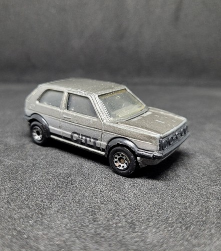 Matchbox volkswagen golf - vw,