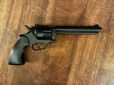 Colt Peacemaker Revolver Prop 1:1 Scale
