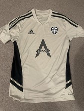 Leeds United BNWT Training