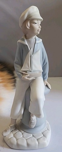 Lladro porcelain boy yacht - porcelain,