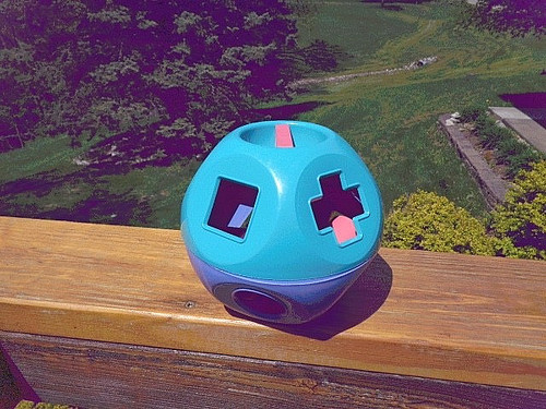 Vtg tupperware shape ball - shape, o
