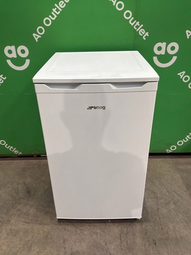 Smeg fridge with ice box - with,