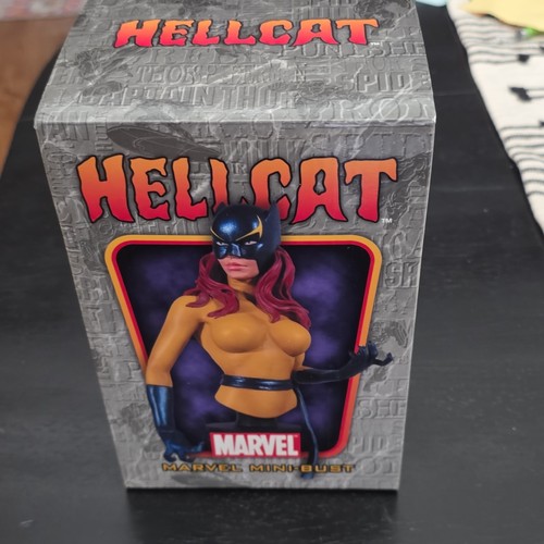 Bowen designs marvel mini - marvel, mini-bust
