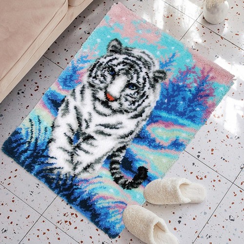 Latch hook rug diy - rug,