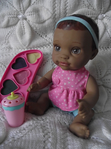 Luvabella mealtime magic - 13",