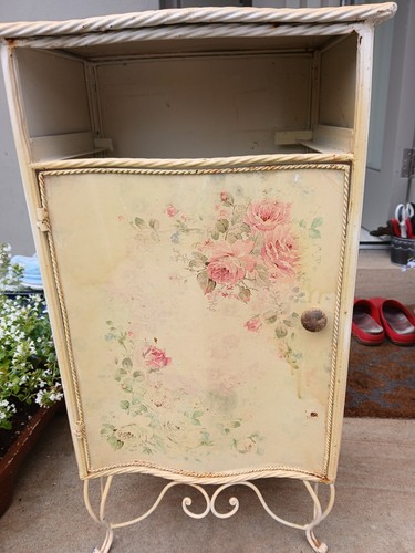 Antique bathroom floor - bathroom, cabinet