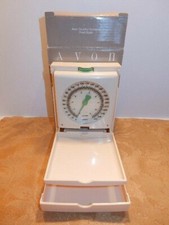 Vintage Avon Country Orchards Food Scale