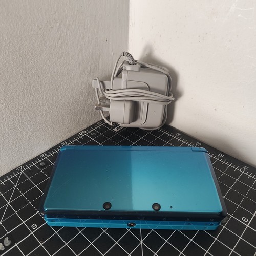 Nintendo 3ds console - console, (aqua