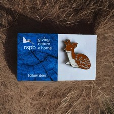 RSPB-Pin Badge  FALLOW DEER