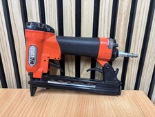 Tacwise A7116P Air Upholstery Staple Gun + 12mm Staples 