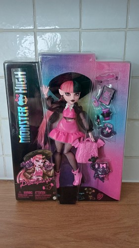 Monster high draculaura doll - monster,