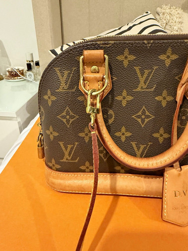 Louis vuitton alma - vuitton, monogram