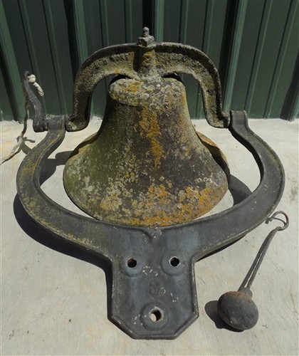 Bell with upright - bell,