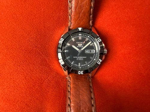 Seiko sports automatic - 5, 7s36