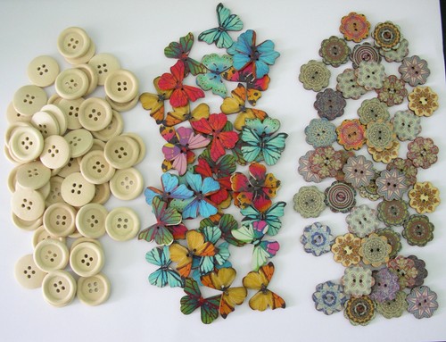 126 wooden buttons plain - buttons,