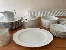 X44 Piece Rosenthal Monbijou