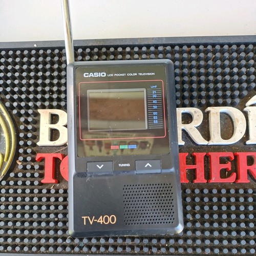 Casio 400v lcd pocket - casio, color