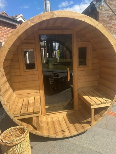Barrel sauna with - 2.4m,