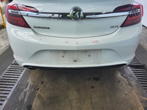 Rear bumper white vauxhall - bumper,