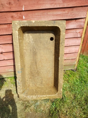 Natural stone trough water - natural,