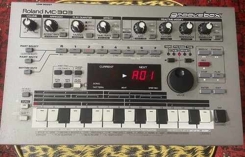 Roland 303 groovebox drum - mc-303,
