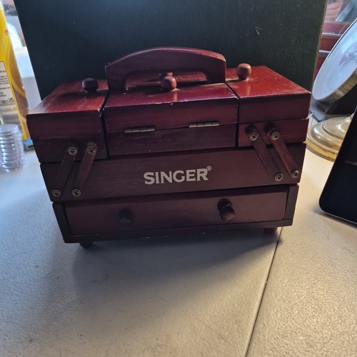 Singer vintage wood - vintage, box