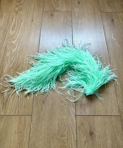 Mint green thick ostrich - green,