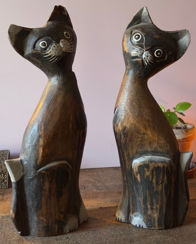 Wooden cat statues pair - cat, hand