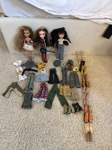 Bratz 2001 original dolls - original,