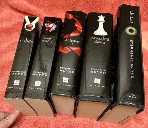 Twilight saga book set - twilight,
