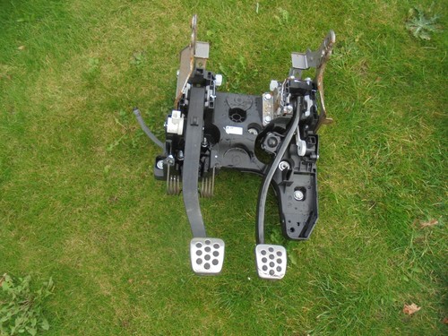 Vauxhall insignia pedal - insignia,