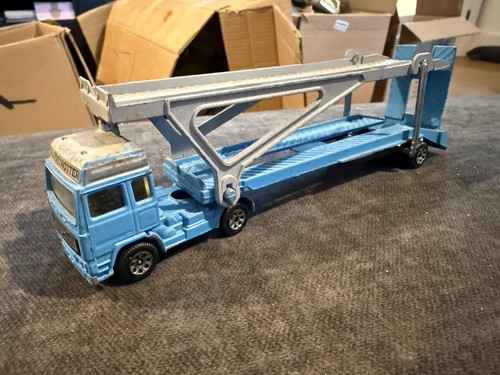 Corgi juniors car transporter - juniors,