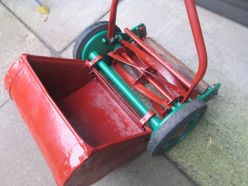 Vintage qualcast push - vintage,