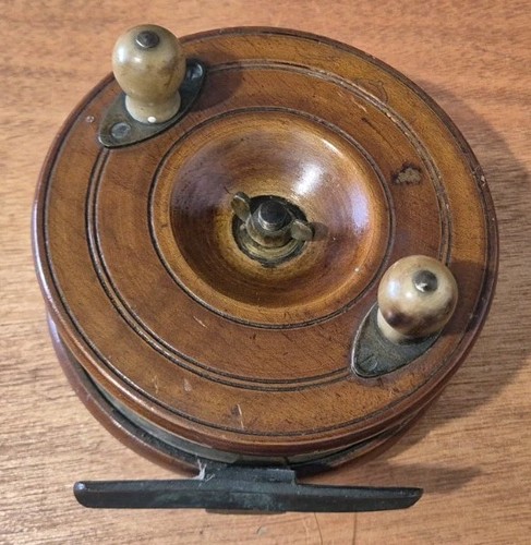 Vintage wooden and brass - wooden,