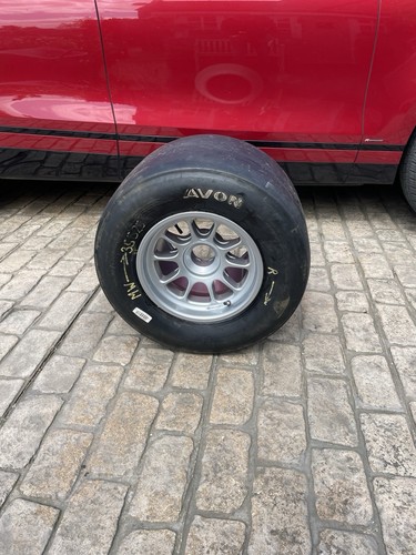 Wheel and tyre - f1,